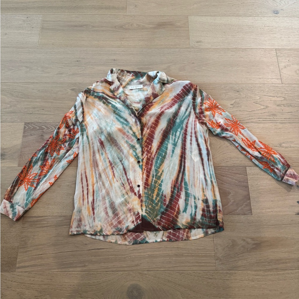 Sandro button down. - Picture 2 of 5
